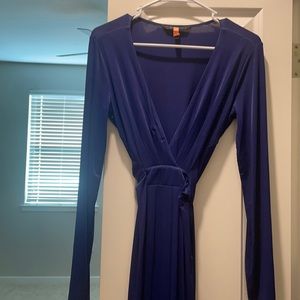 beautiful dress, almost new